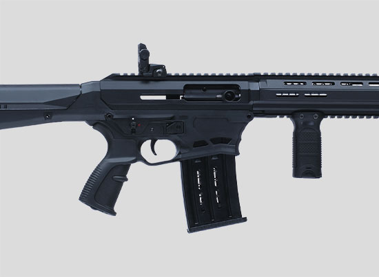 Üzümlü FMT-12 Şarjörlü 10+1 Şarjörlü Av Tüfeği Yarı Otomatik